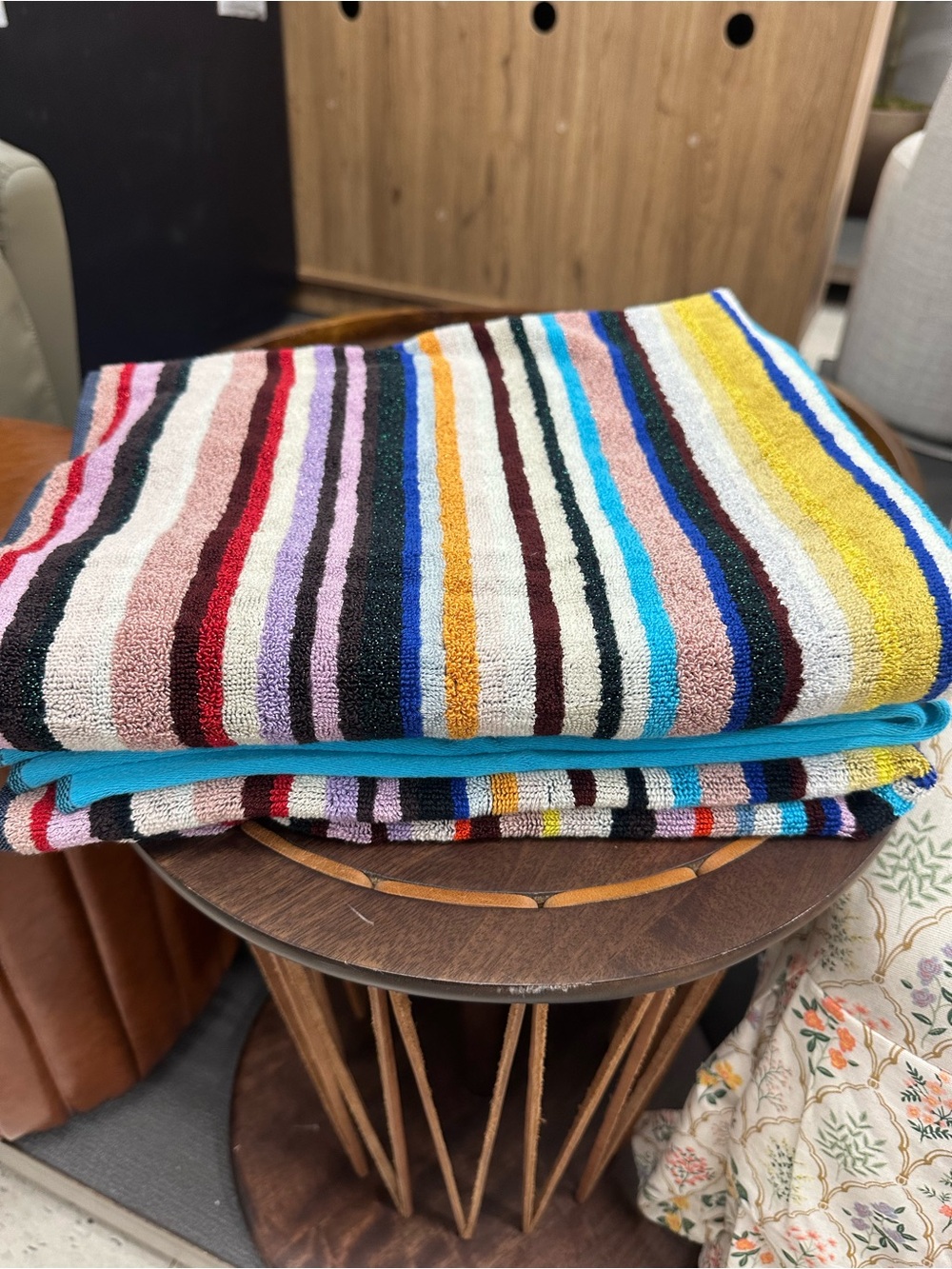 Missoni Chandler Metallic Stripe Bath Towel 2 pcs ( 27 x 45) NWOT